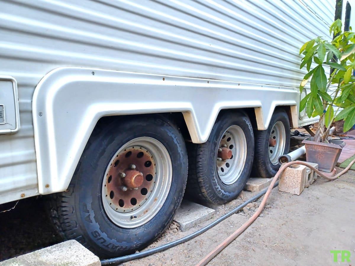 Used 1990 Sport Trailer Toy House