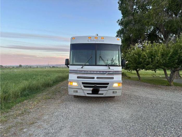 Used 1998 Winnebago Chieftain