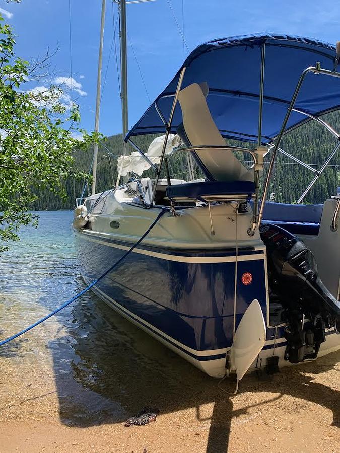 Used 2004 MacGregor 26 Sailboat