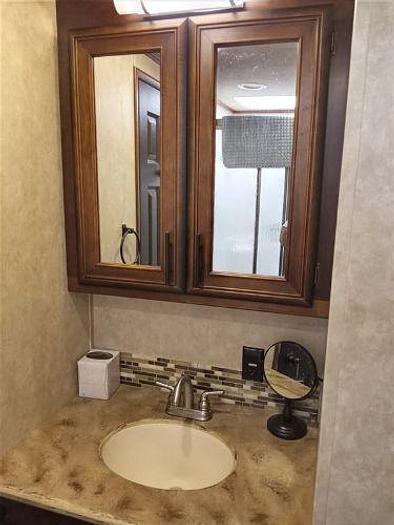 Used 2016 Bison Premier 4 Horse Trailer with Living Quarters