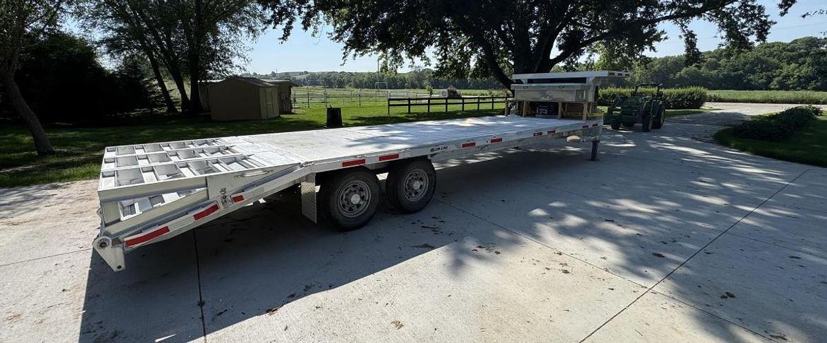 Used 2020 Alum-Line Gooseneck Flatbed Trailer