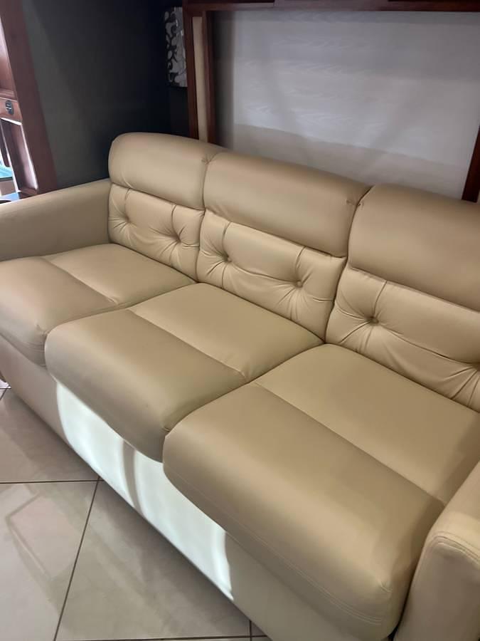 Used 2013 Tiffin Motorhome Phaeton 40QBH Class A Motorhome