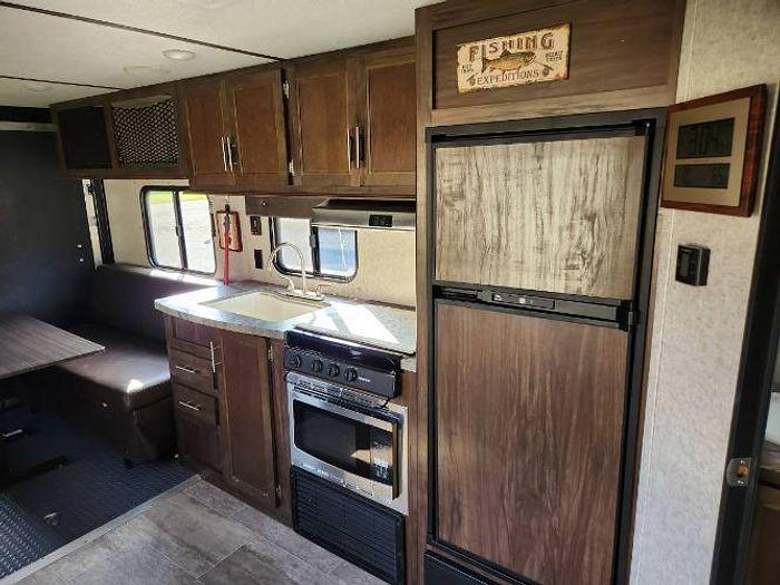 Used 2020 Forest River XLR Micro Boost 25LRLE