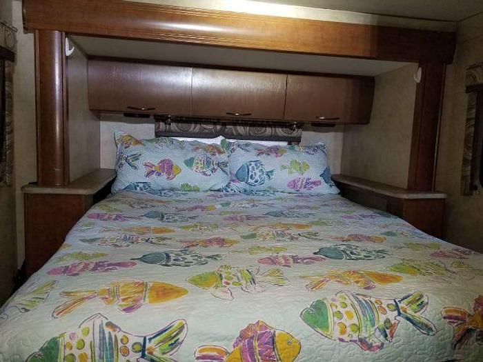 Used 2014 Thor Motor Coach Citation Sprinter 24SR