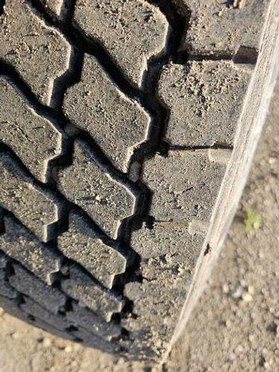 Used 2012 Freightliner Truck