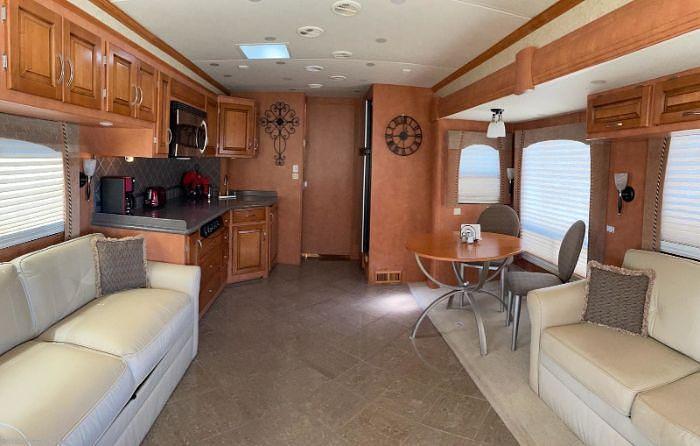 Used 2009 Newmar Ventana VTDP3936