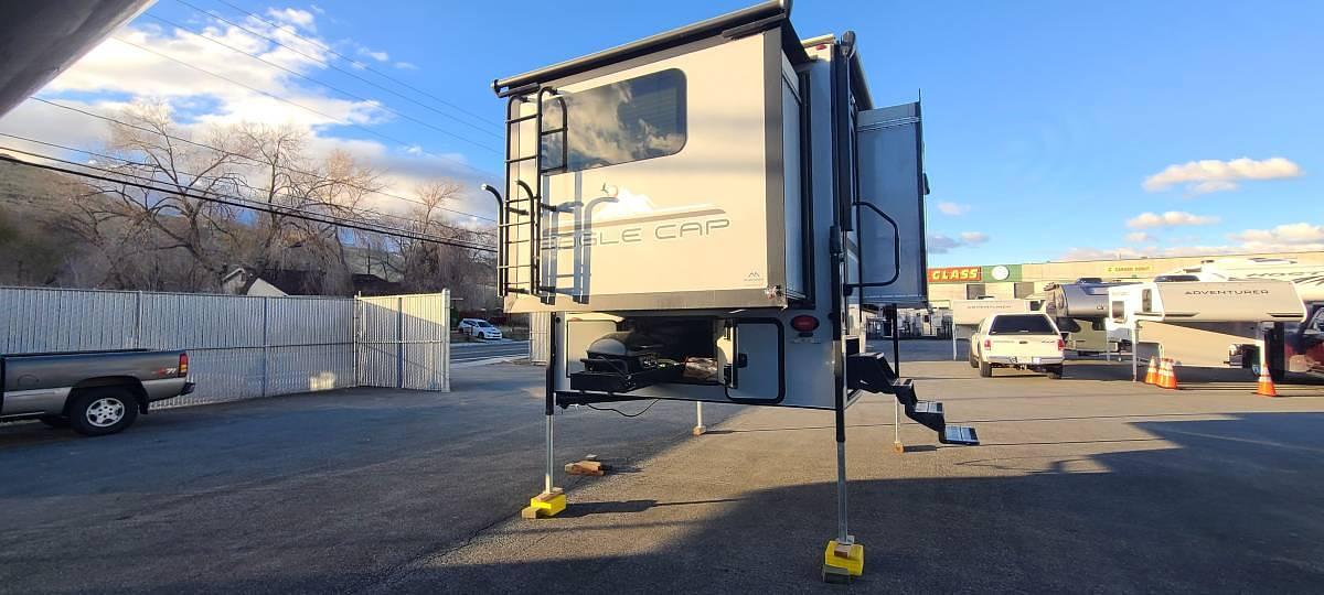 Used 2021 Adventurer Eagle Cap 1165