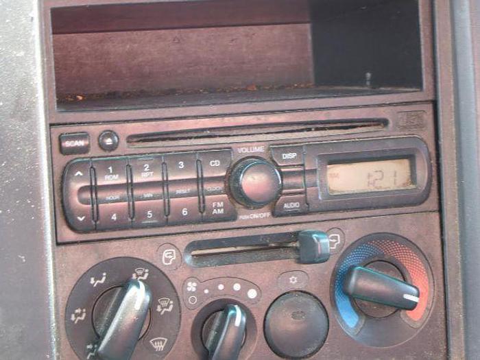 Used 2014 Isuzu DSL REG AT IBT PWL