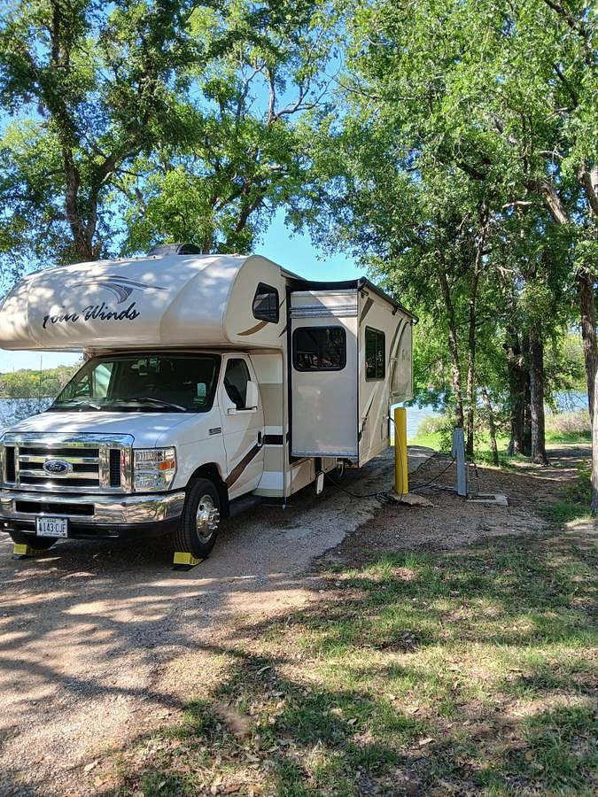 Used 2017 Thor Motor Coach Four Winds 24F