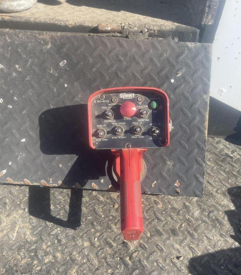 Used 2015 SUMMIT TRUCK BODIES 10620 MOUNTED ON 2015 FORD F750 XLT