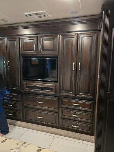 Used 2018 Forest River Berkshire XLT 45A