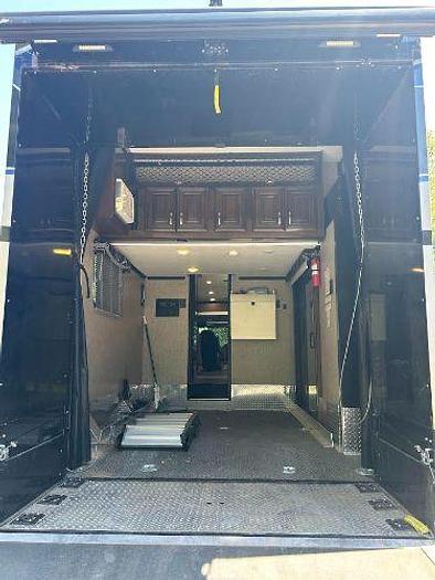 Used 2018 Thor Motor Coach Outlaw 37GP