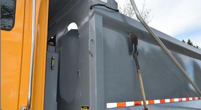 Used 2018 WESTERN STAR 4700