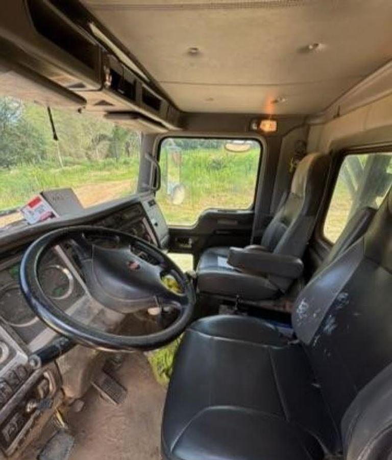 Used 2012 Kenworth T800 Roll off Garbage Truck