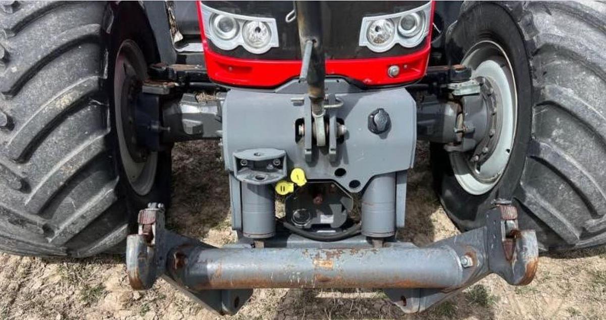 Used 2011 Massey Ferguson 8680