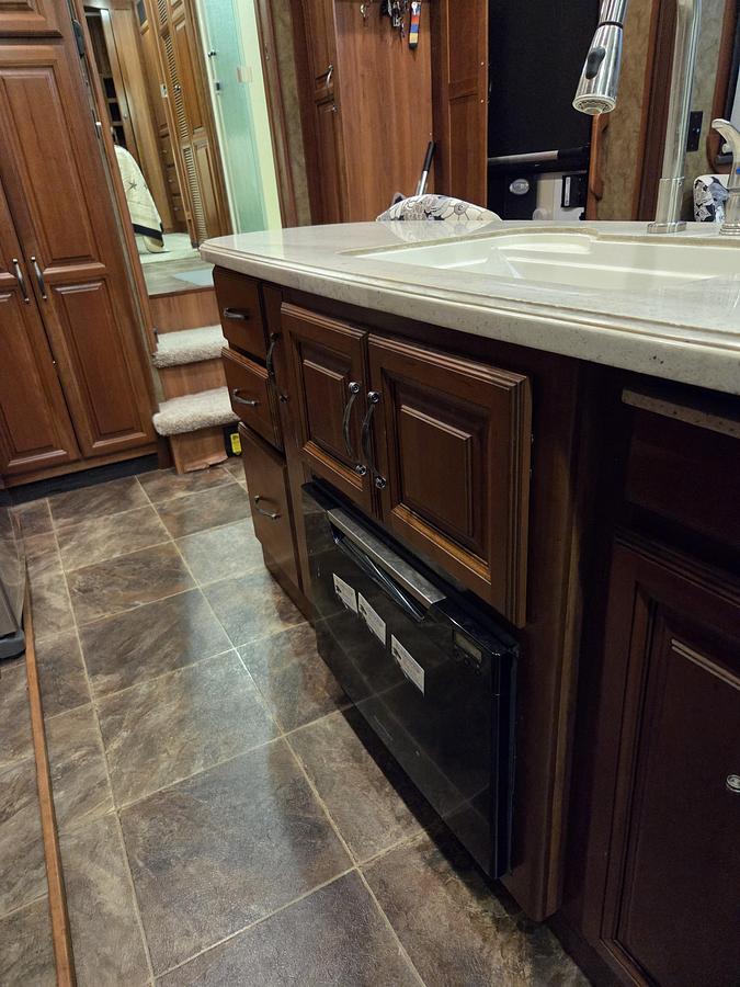 Used 2014 Redwood 36FB and 2014 Ford F350