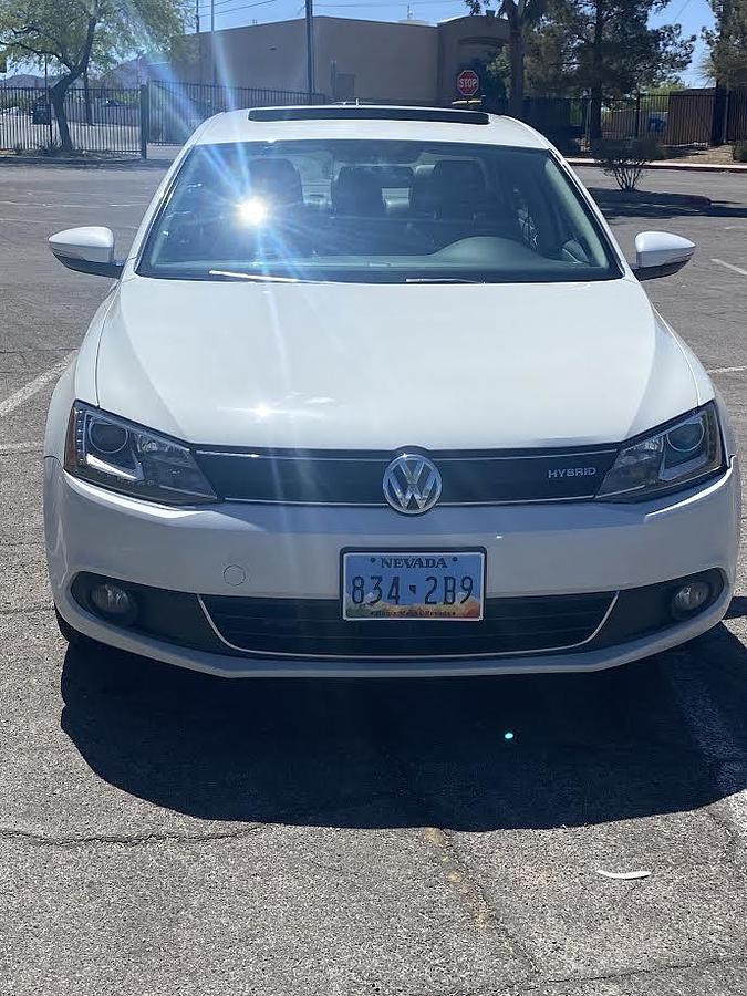 Used 2013 Volkswagen Jetta Hybrid SEL Premium
