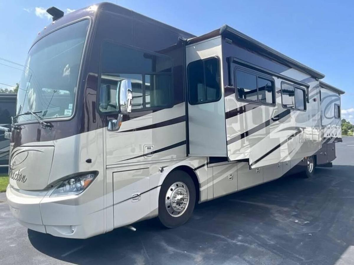 Used 2011 Tiffin Phaeton 40QKH