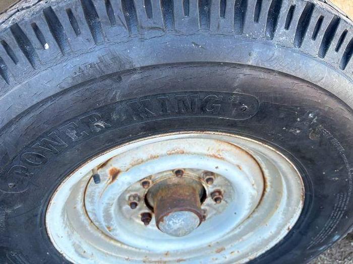 Used 1992 Featherlite Gooseneck Horse Stock Trailer