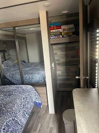 Used 2021 Crossroads Zinger ZR328SB