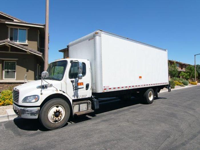 Used 2016 Freightliner BUSINESS CLASS M2 106