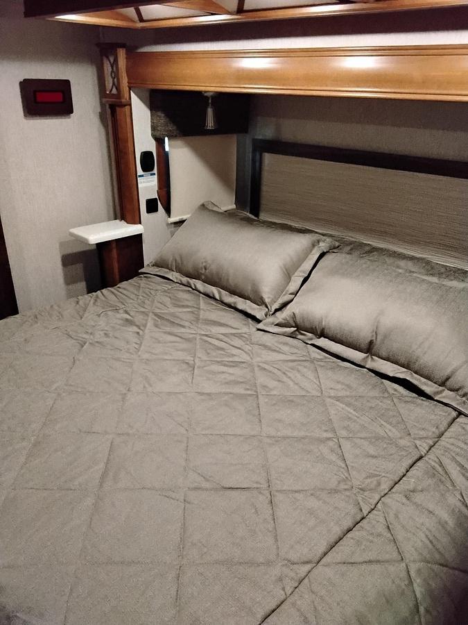 Used 2019 Heartland Landmark 365 Newport Fifth Wheel