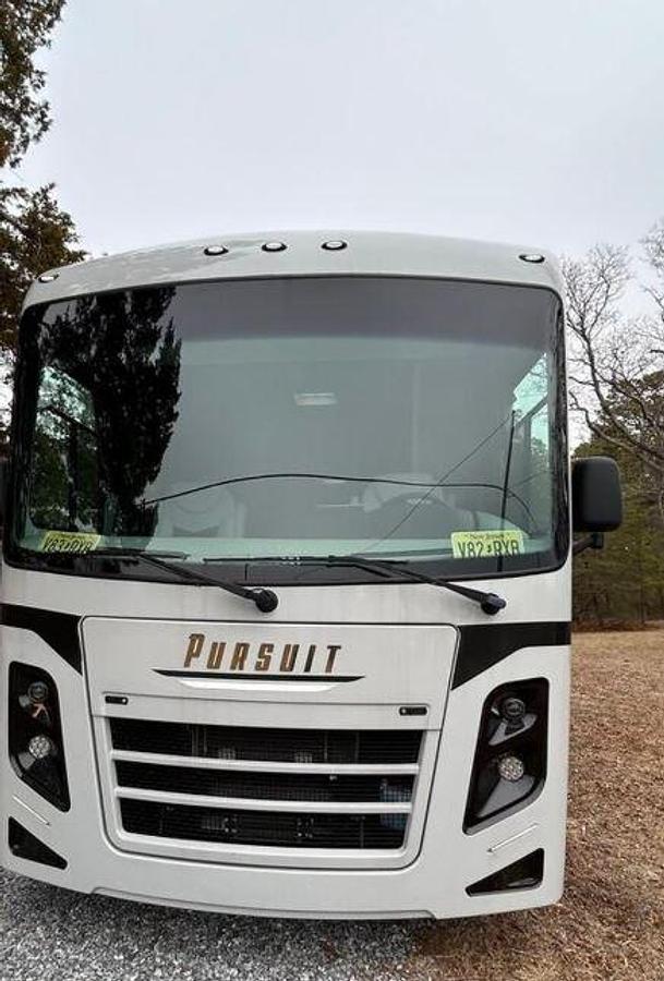 Used 2023 Coachmen Pursuit 29XPS