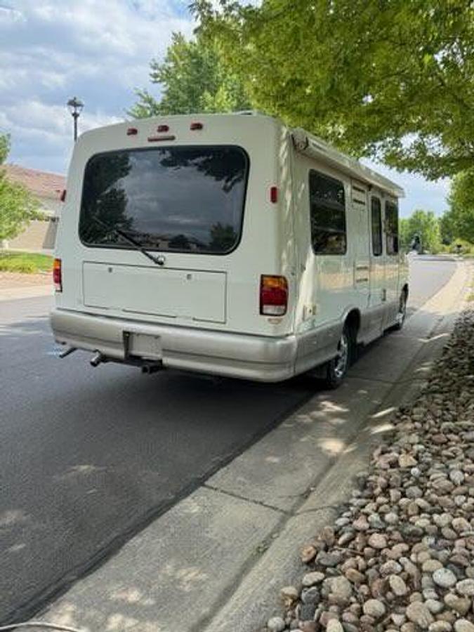Used 2001 Winnebago Horizon Class A Motorhome
