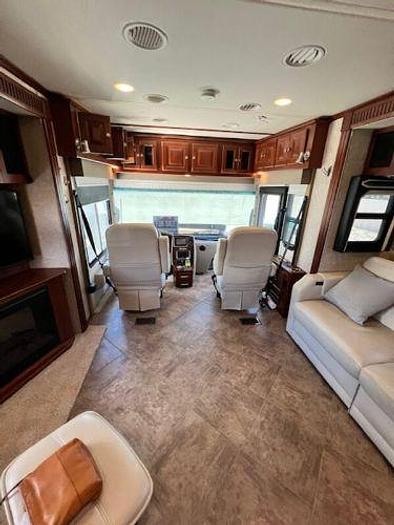 Used 2011 Itasca Meridian 40U