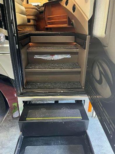 Used 2008 American Coach American Eagle 42F