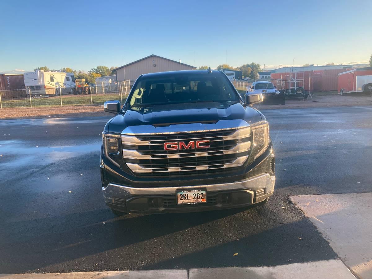 Used 2024 GMC SIERRA 1500 SLE
