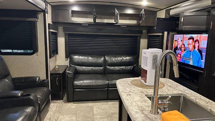 Used 2019 Grand Design Imagine 2970RL