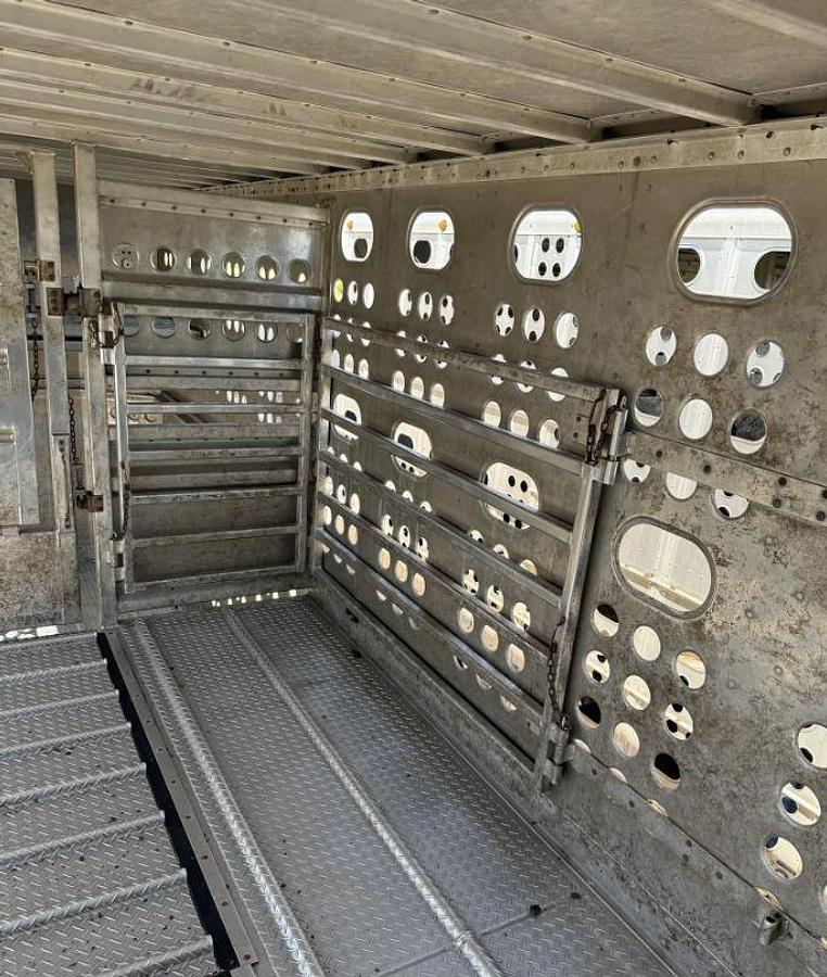 Used 2016 MERRITT 102 in