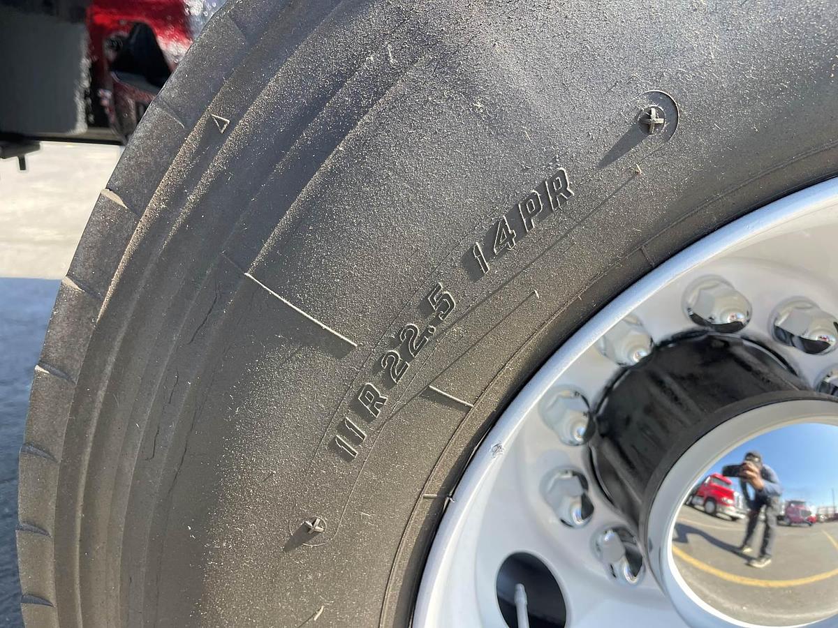 Used 2016 Peterbilt 330 Box Truck