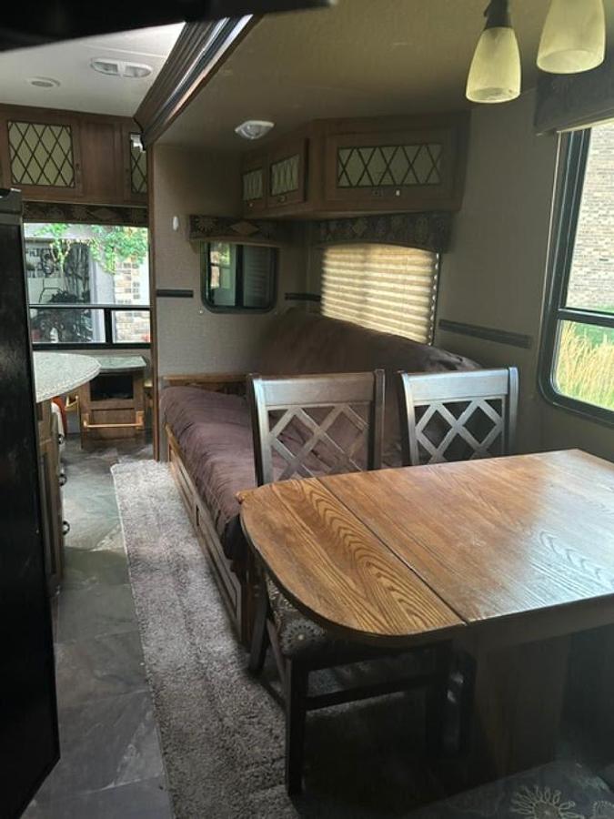 Used 2015 CrossRoads ReZerve Fifth Wheel