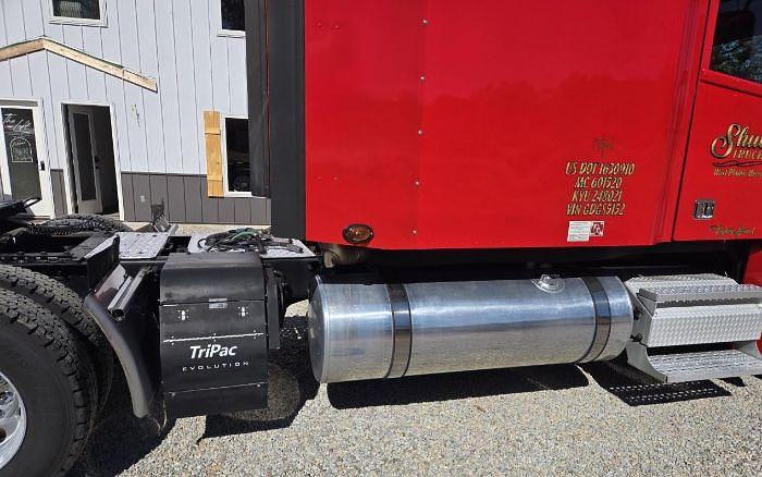 Used 2016 Freightliner COLUMBIA 120