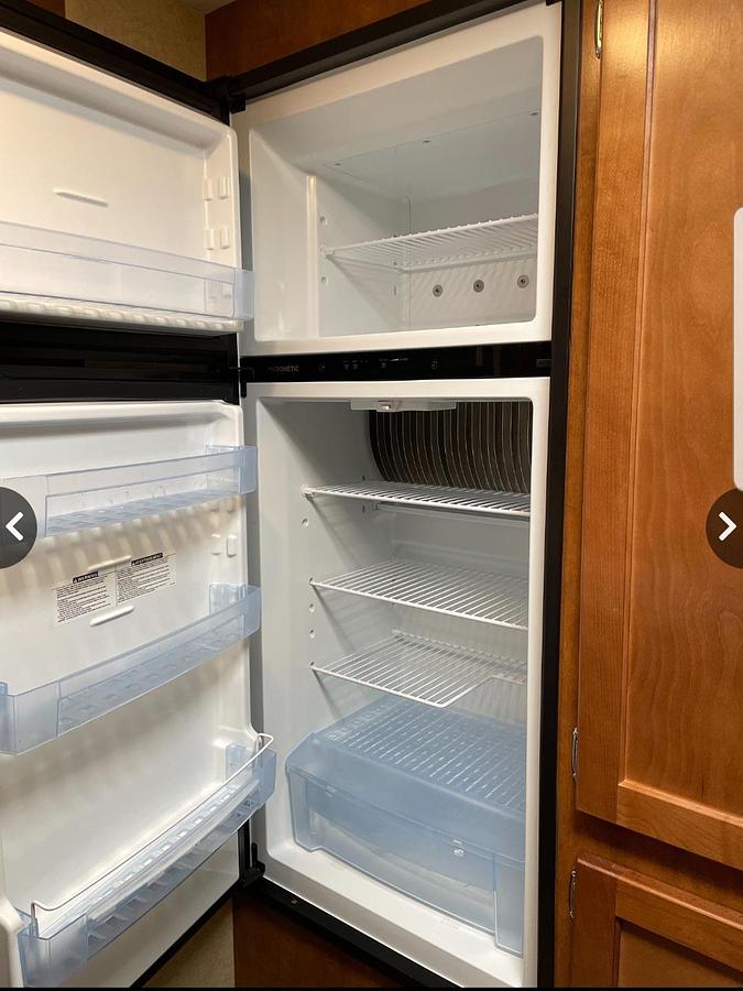 Used 2021 Lance 2295 Travel Trailer