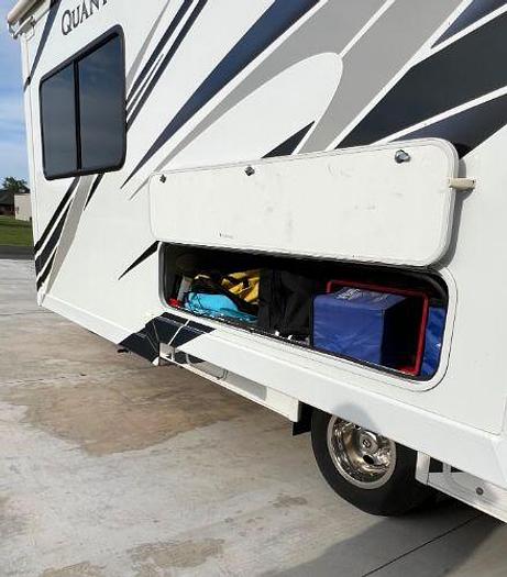Used 2022 Thor Quantum LC25