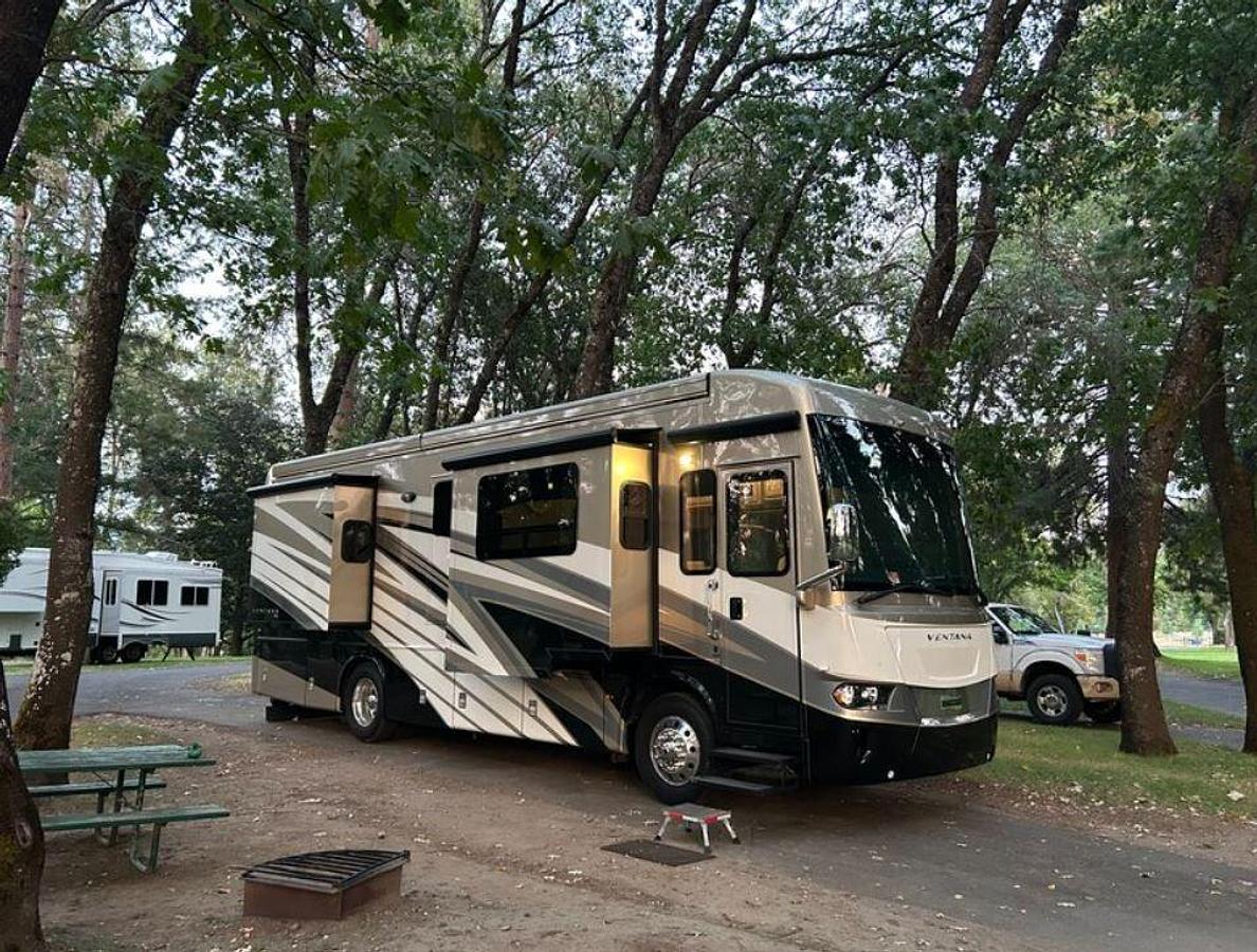 Used 2023 Newmar Ventana 3407