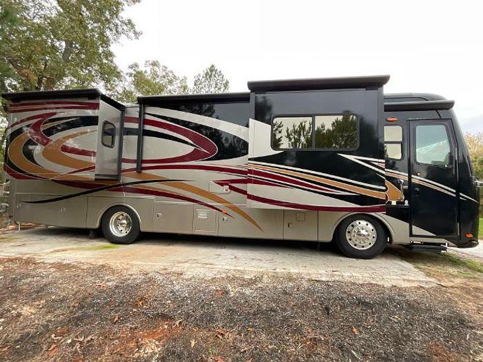 Used 2012 Monaco KNIGHT 36PFT