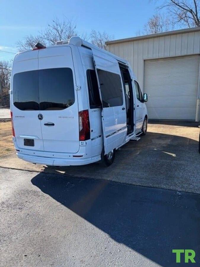 Used 2023 Airstream Interstate 19