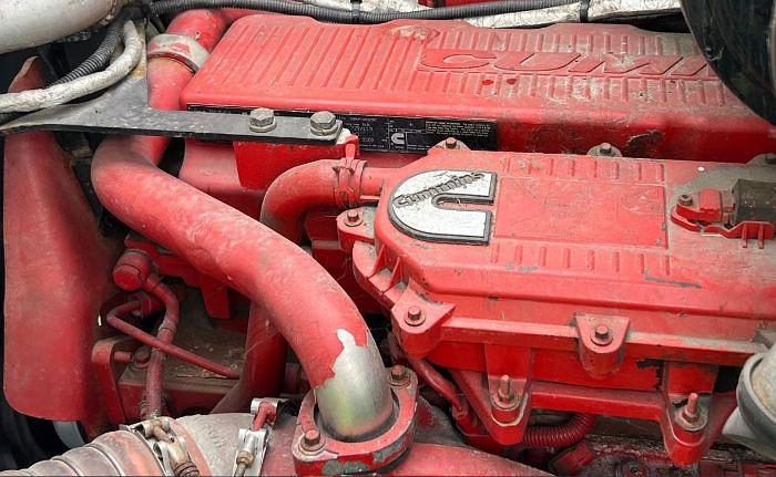 Used 2015 Peterbilt 365 and 2017 Cottrell CX6R 9 Car Hauler