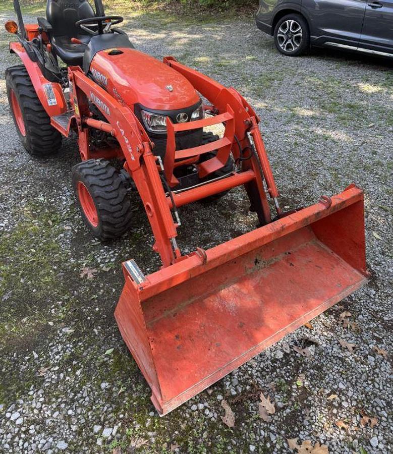 Used 2017 Kubota B2601HSD