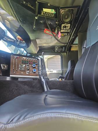 Used 1984 Peterbilt 362 Double Bunk