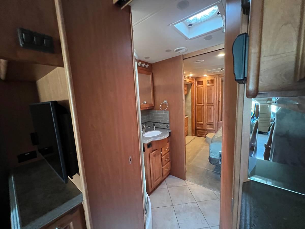 Used 2010 Tiffin Phaeton 40QTH