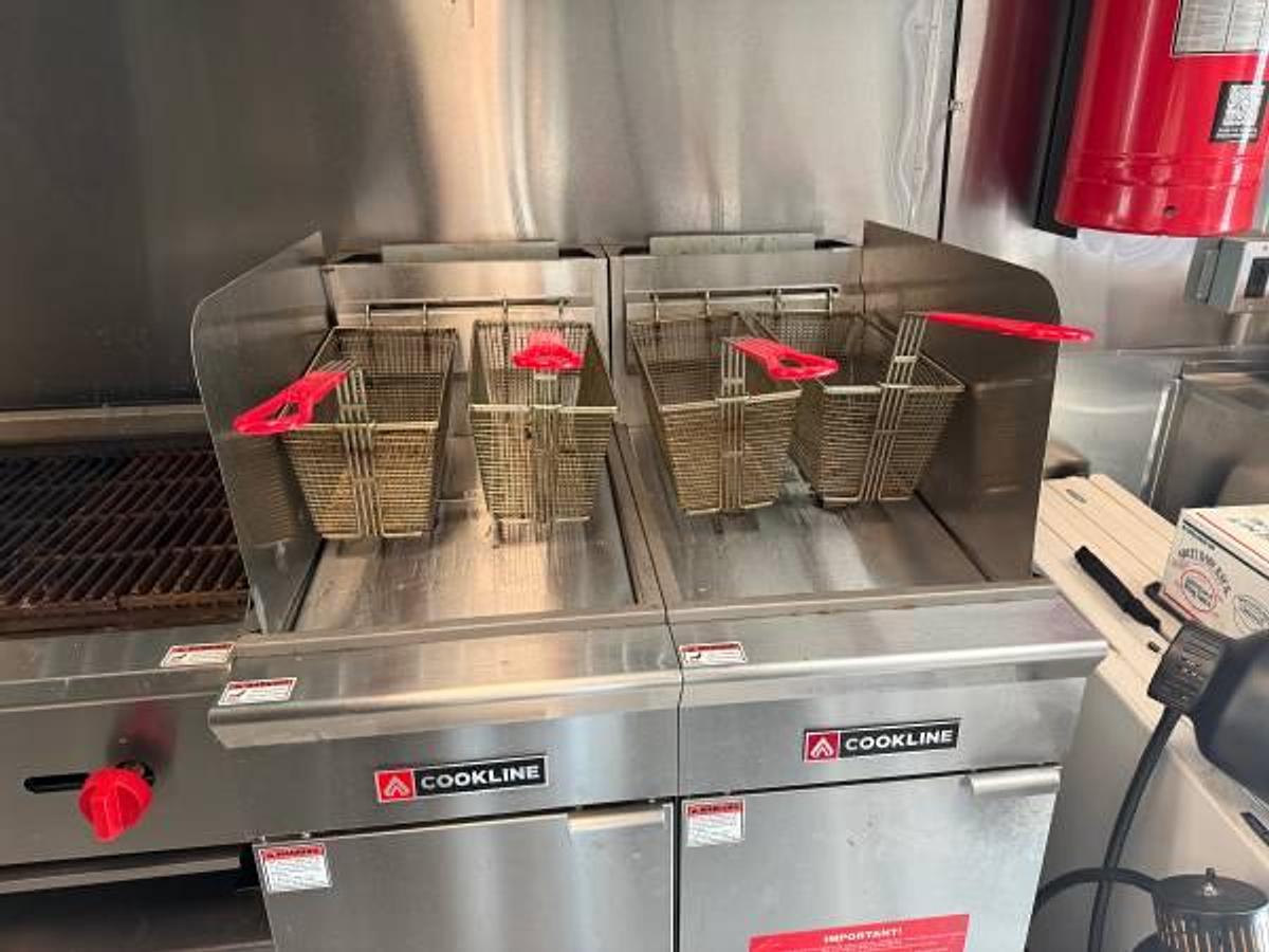 Used 2006 Ford E-350 Food Truck