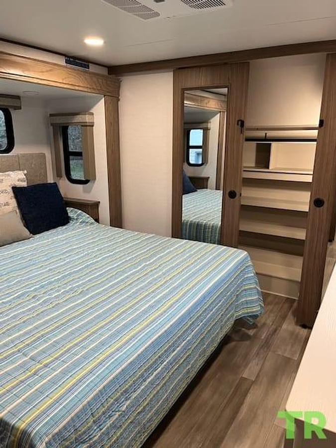 Used 2024 Alliance Paradigm 310RL Fifth Wheel