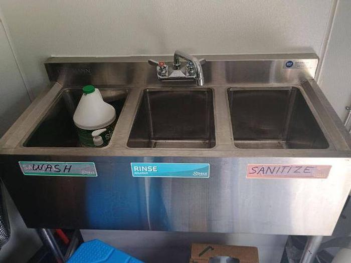 Used 2021 KAUFMAN Enclosed Hauler Food Truck