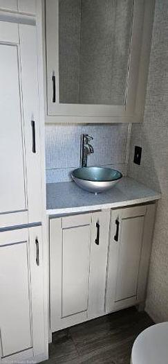 Used 2021 Crossroads Redwood 4001LK