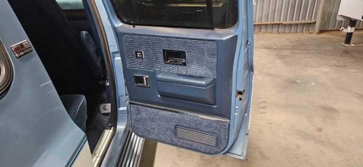 Used 1990 GMC Suburban